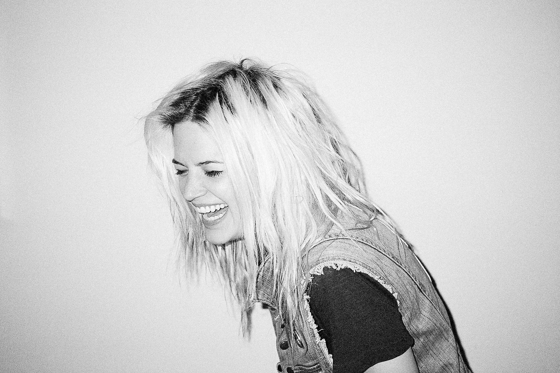 Alison Mosshart on the beauty of being young and fearless