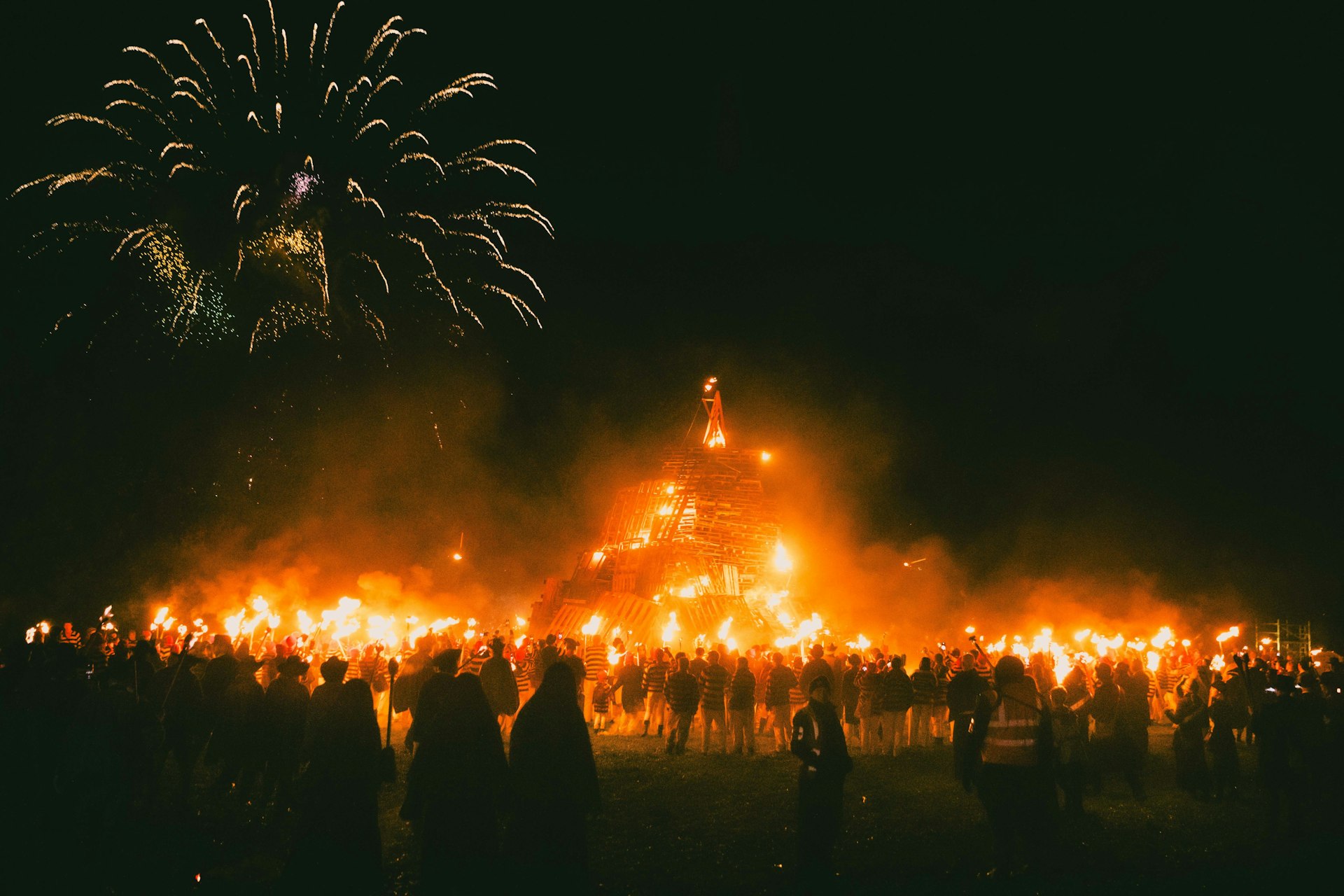 Striking photos of an English town on Bonfire night
