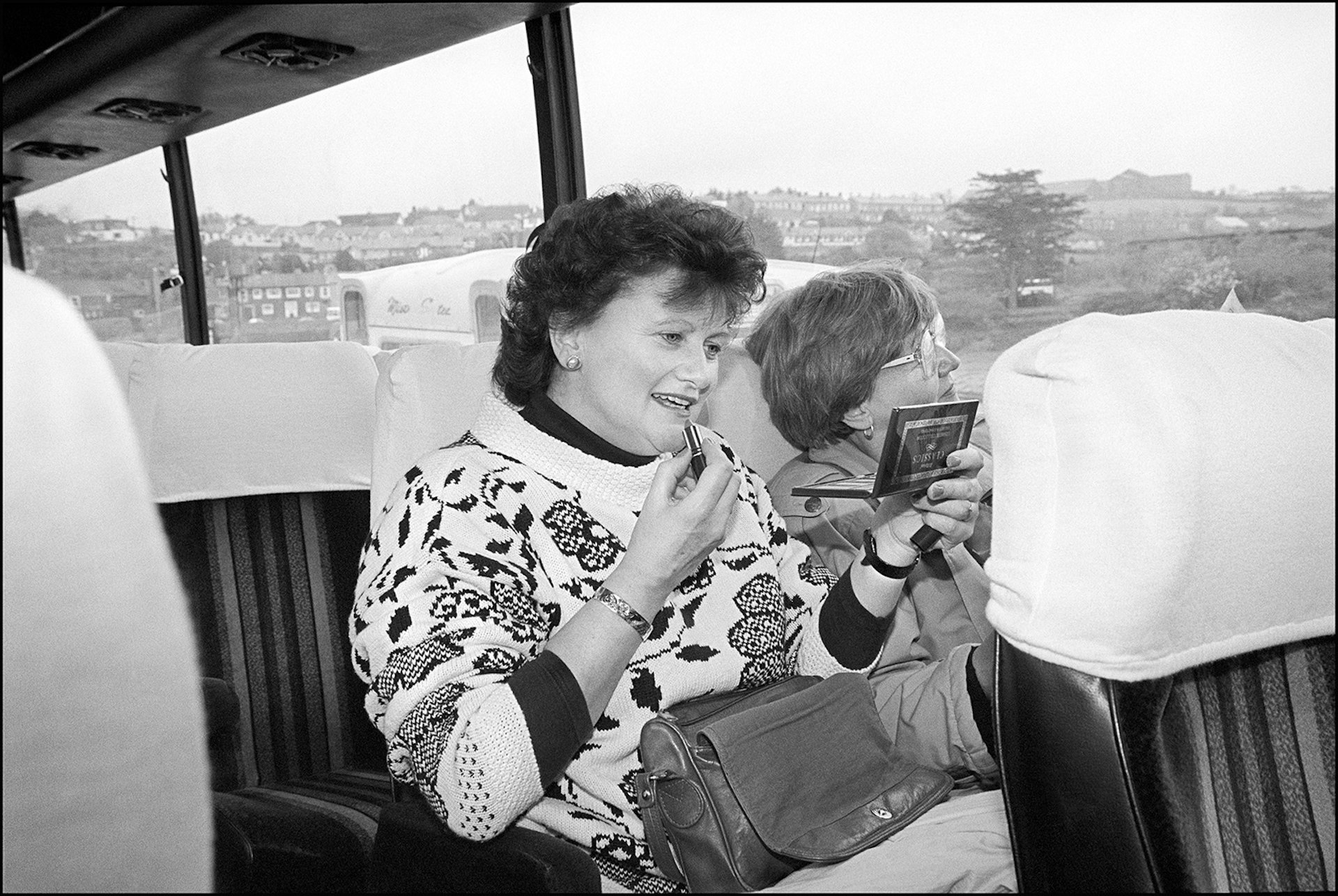 Photos of rural love in ’90s Ireland