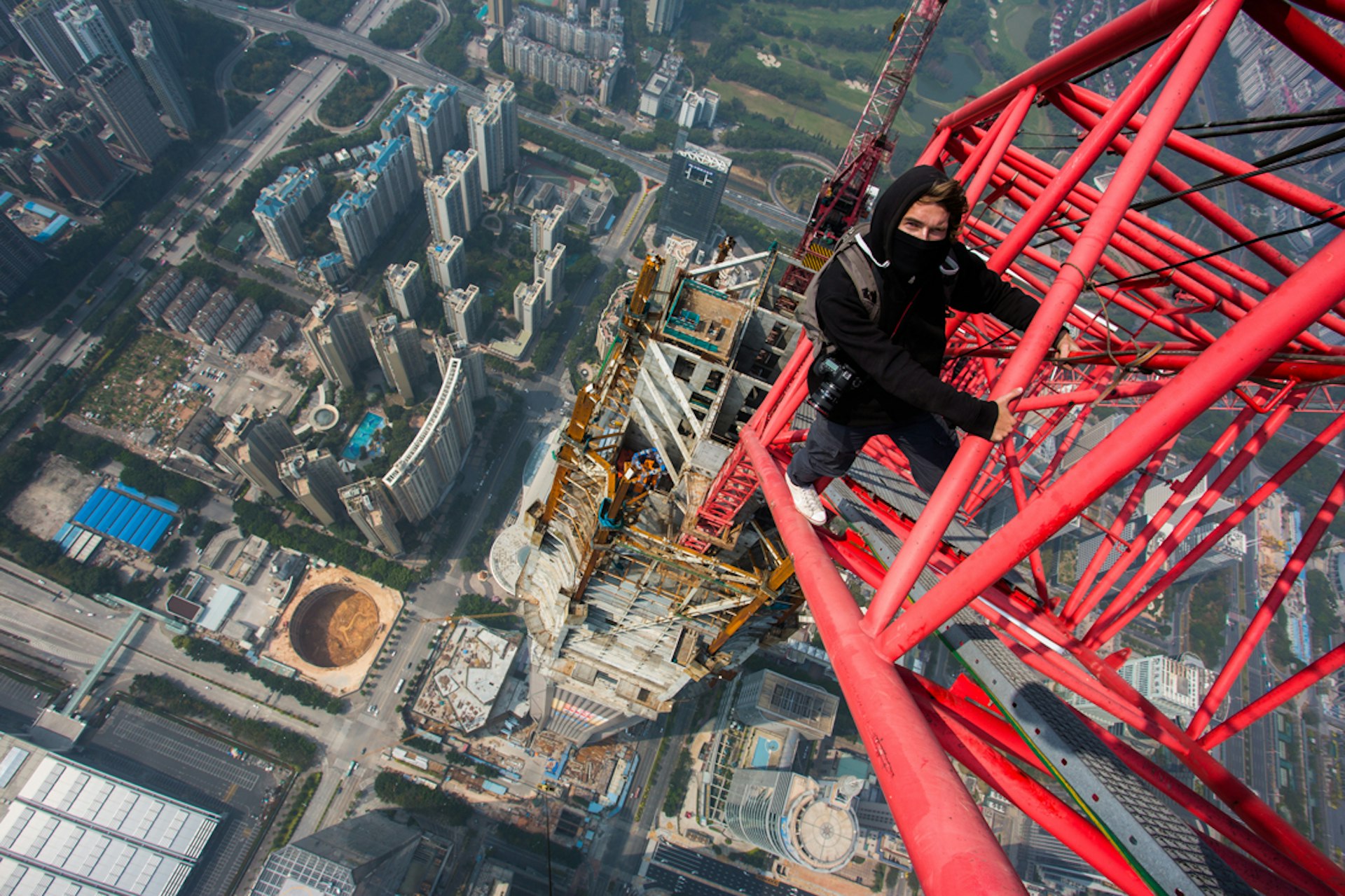The daredevil climber risking his life for breathtaking views