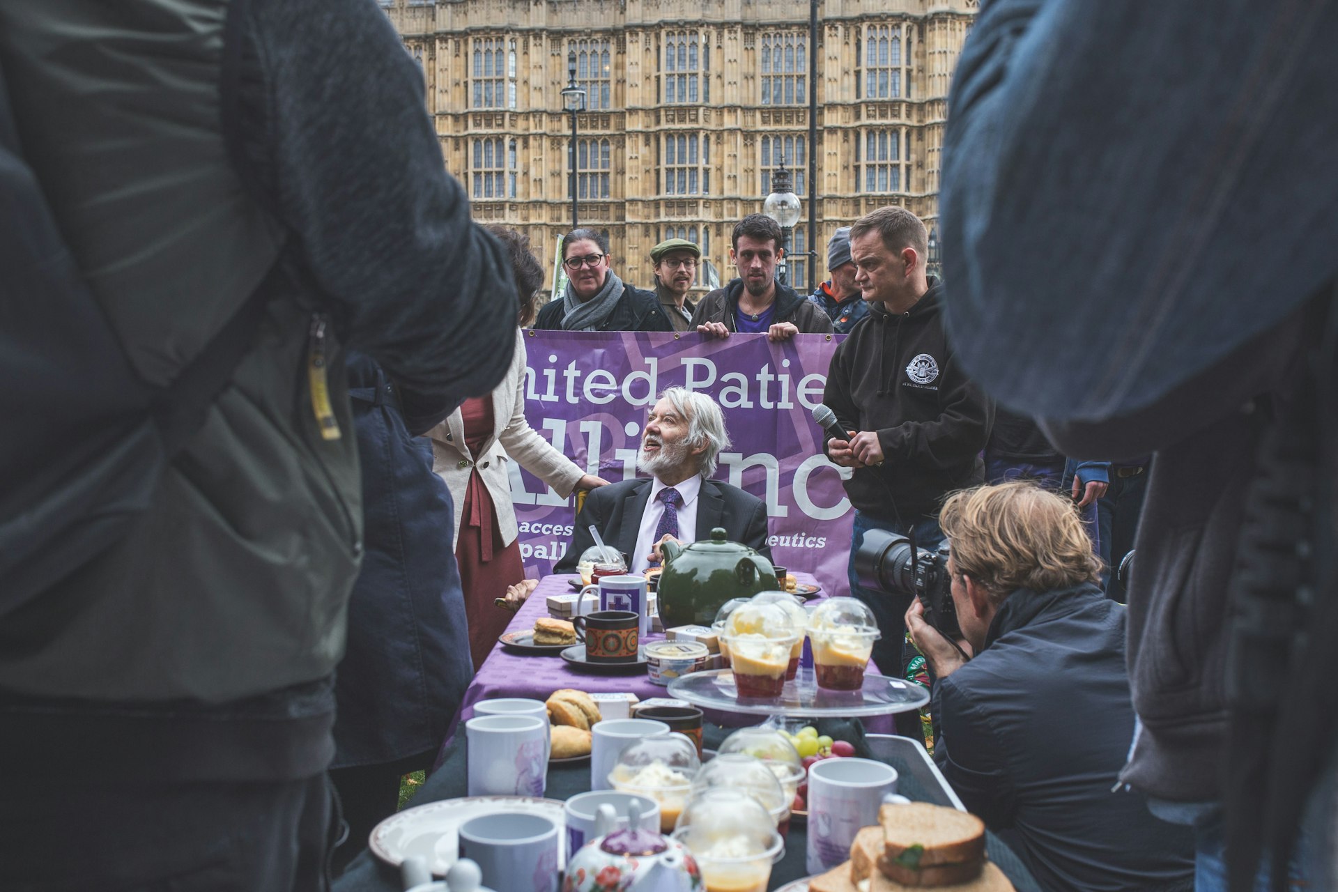 Politicians and pot smokers hold marijuana tea party in London