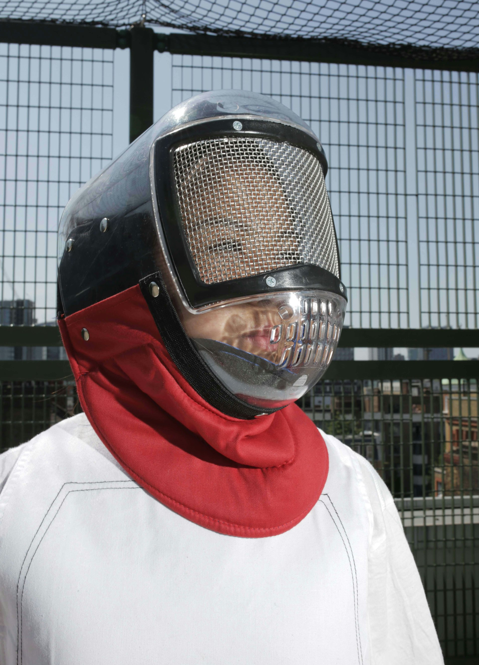 Why muslim girls in the UK are turning to fencing