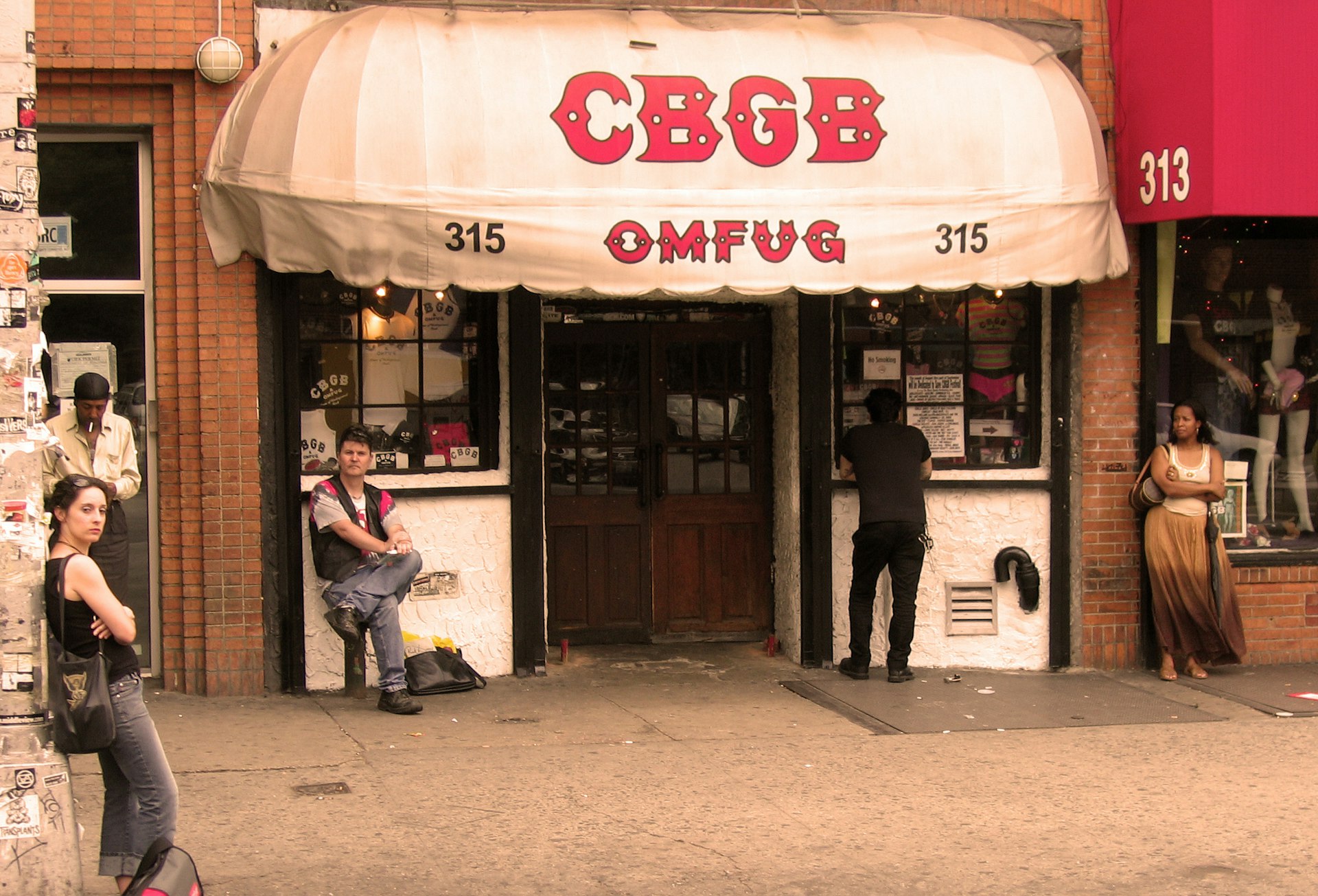 Legendary New York club CBGB to be reborn as an airport restaurant