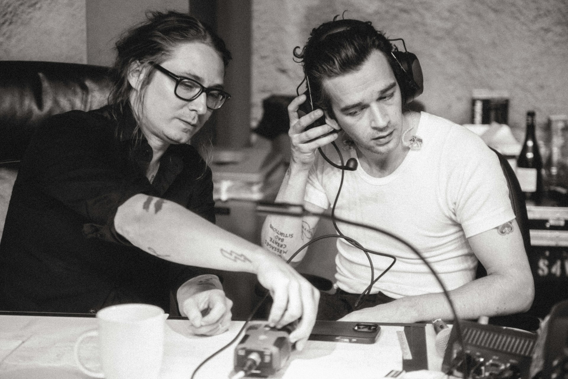 Intimate photos of The 1975 rehearsing ‘At Their Very Best’