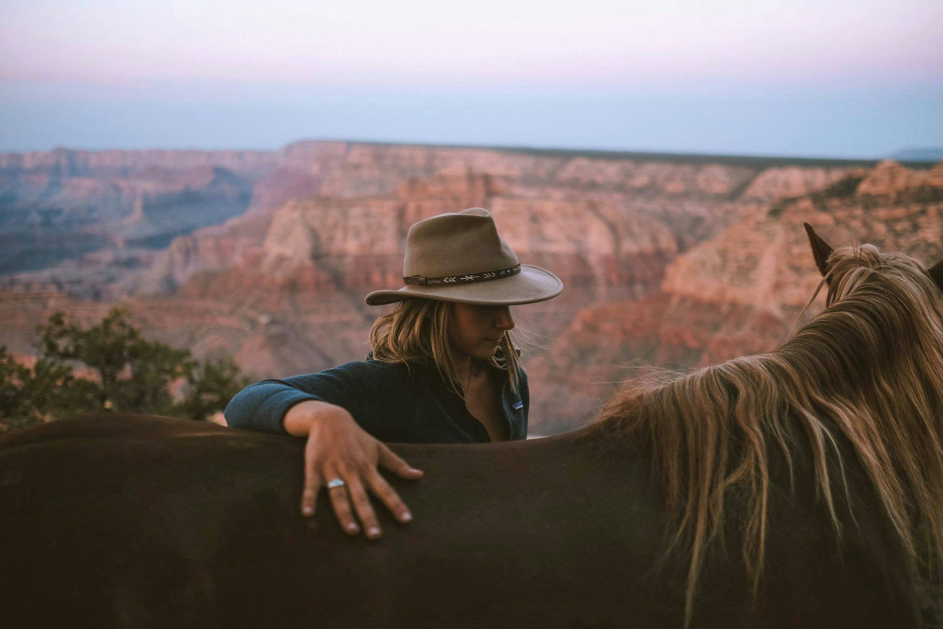 One woman's epic trek across the USA... on horseback