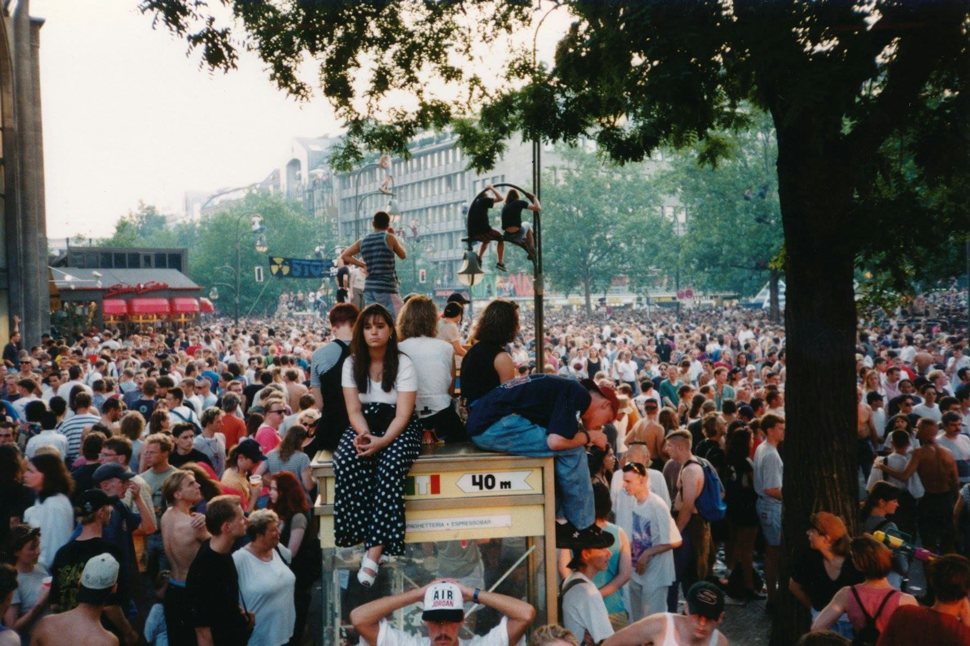 Technoparade, Berlin, 1995. Tilman Brembs.