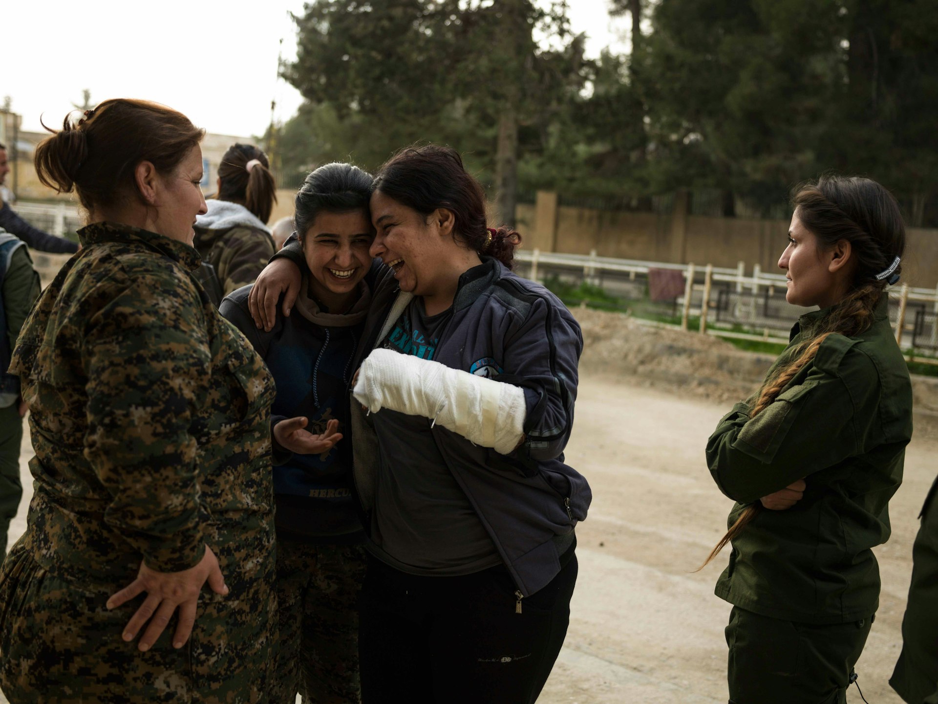 Wounded YPJ members leave the Asayesh all-women security base in Derek. © Newsha Tavakolian / Magnum Photos
