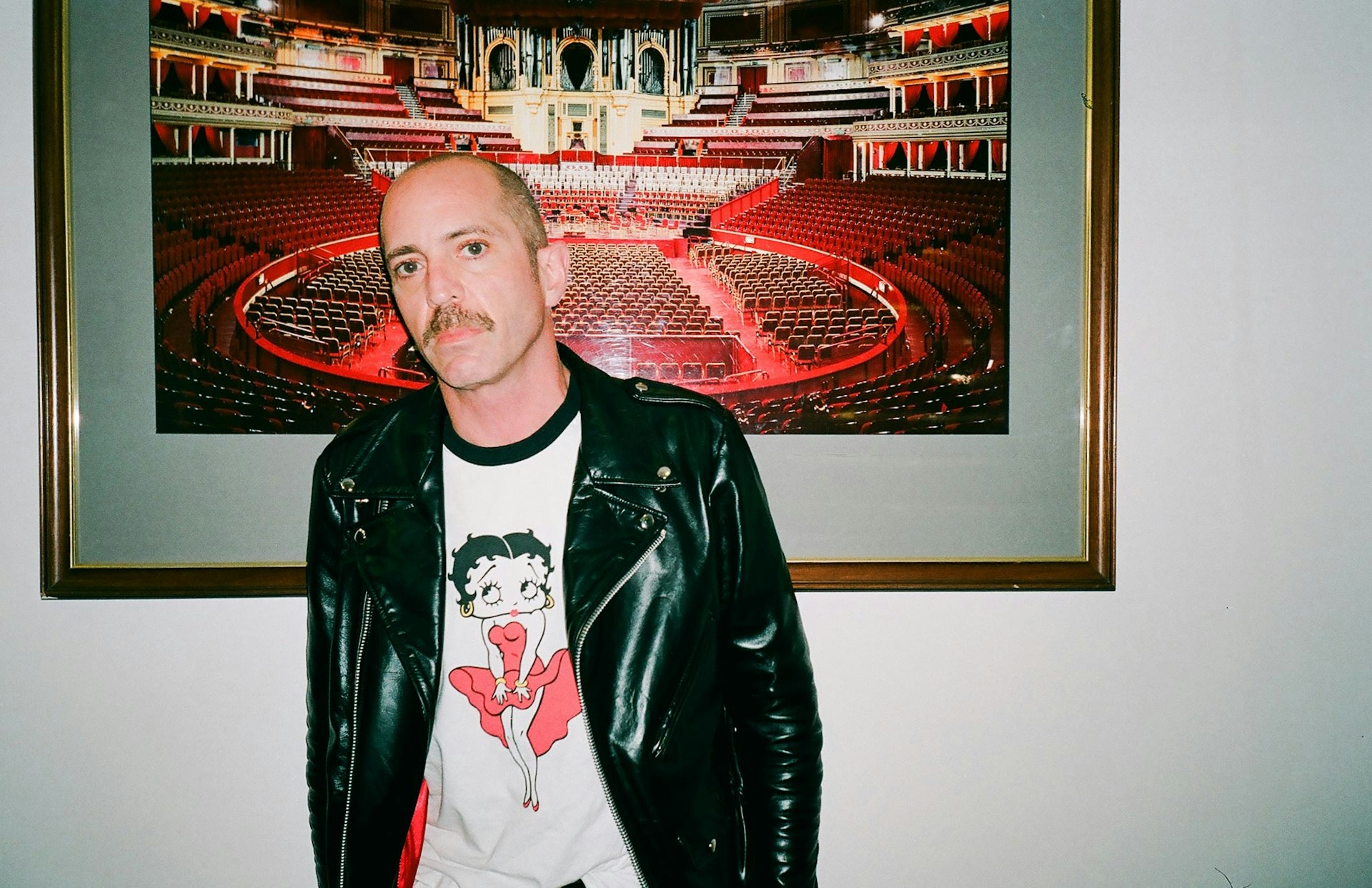 Matt Sweeney at the Royal Albert Hall in London. Photo by Steven T. Hanley.