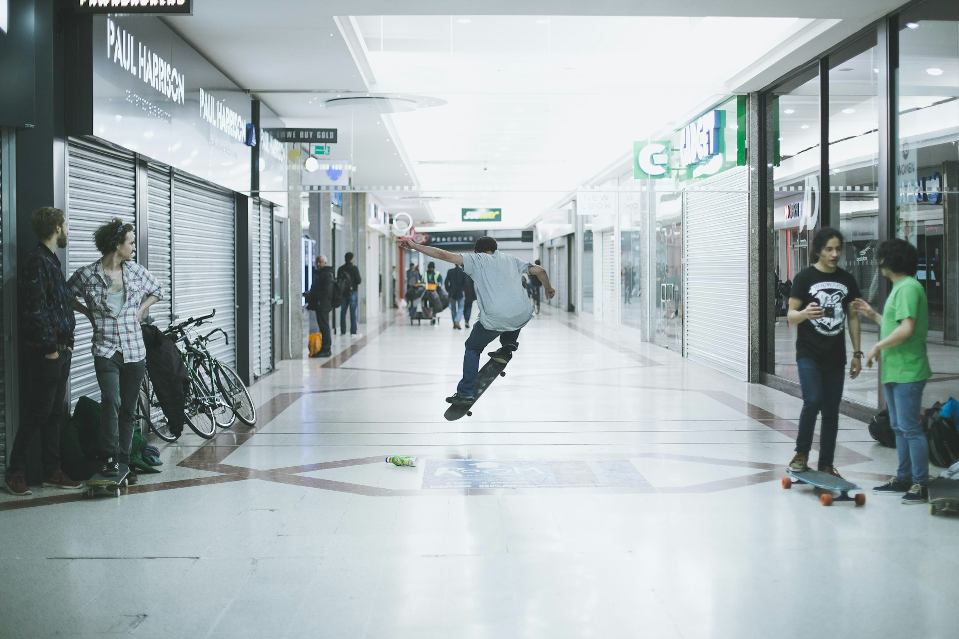 An East London DIY skate space - Photo by Theo McInnes