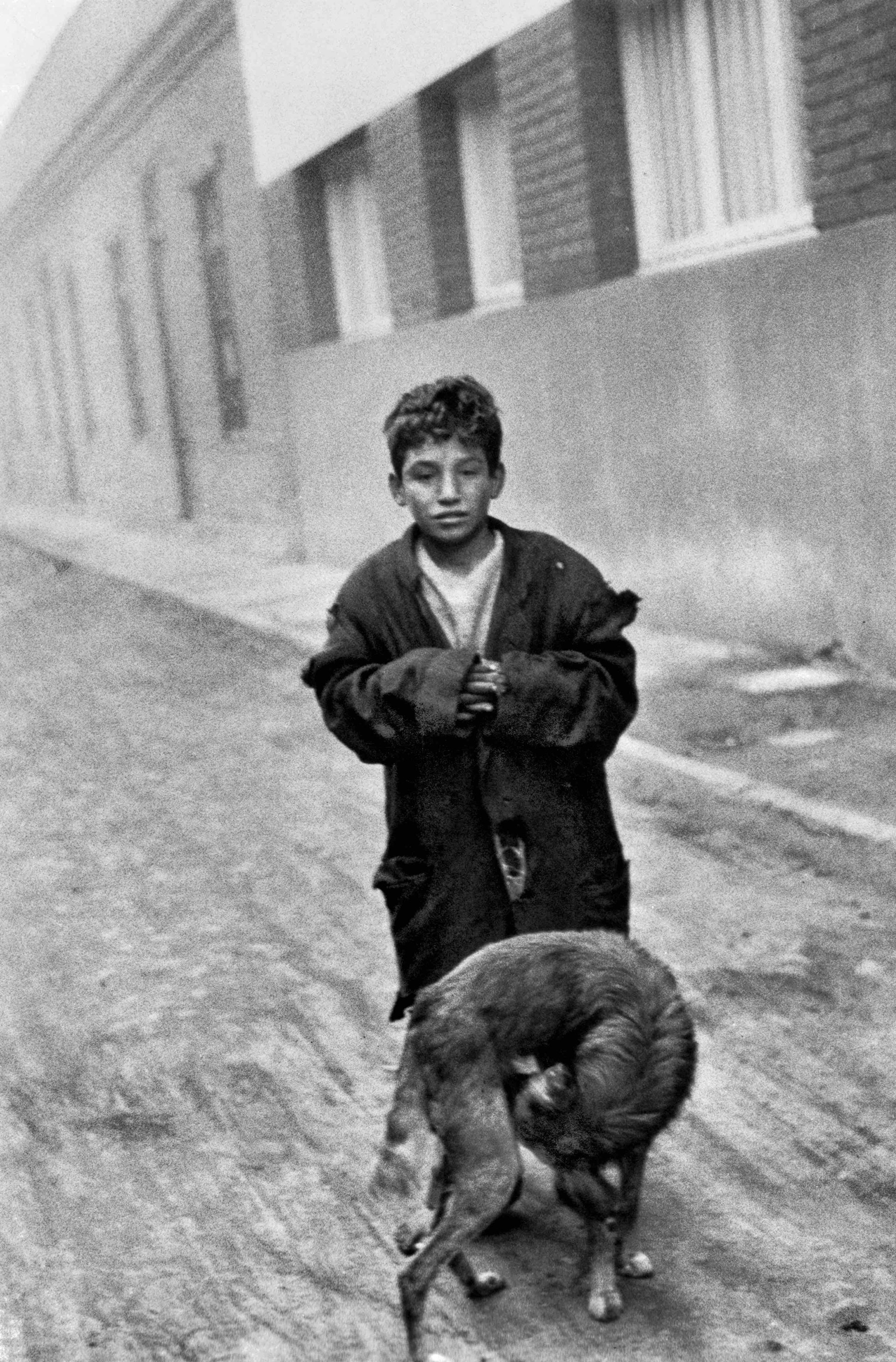 CHILE. Santiago, 1955. Photo by Sergio Larrain. 