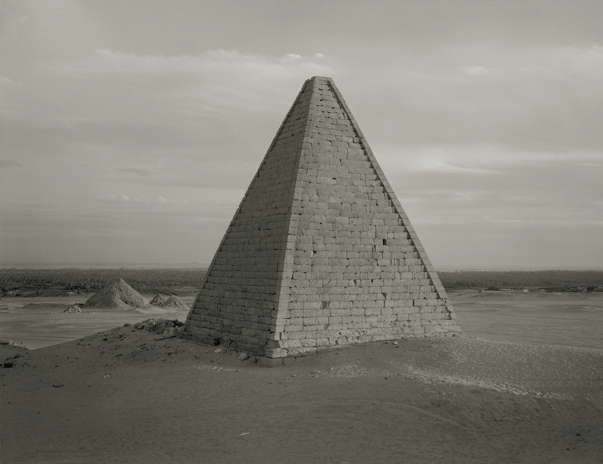 Claude Iverné, Pyramid, Meroitic Period, Jebel Barkal, Dar Cheiguir, Nubia, Jan. 2004