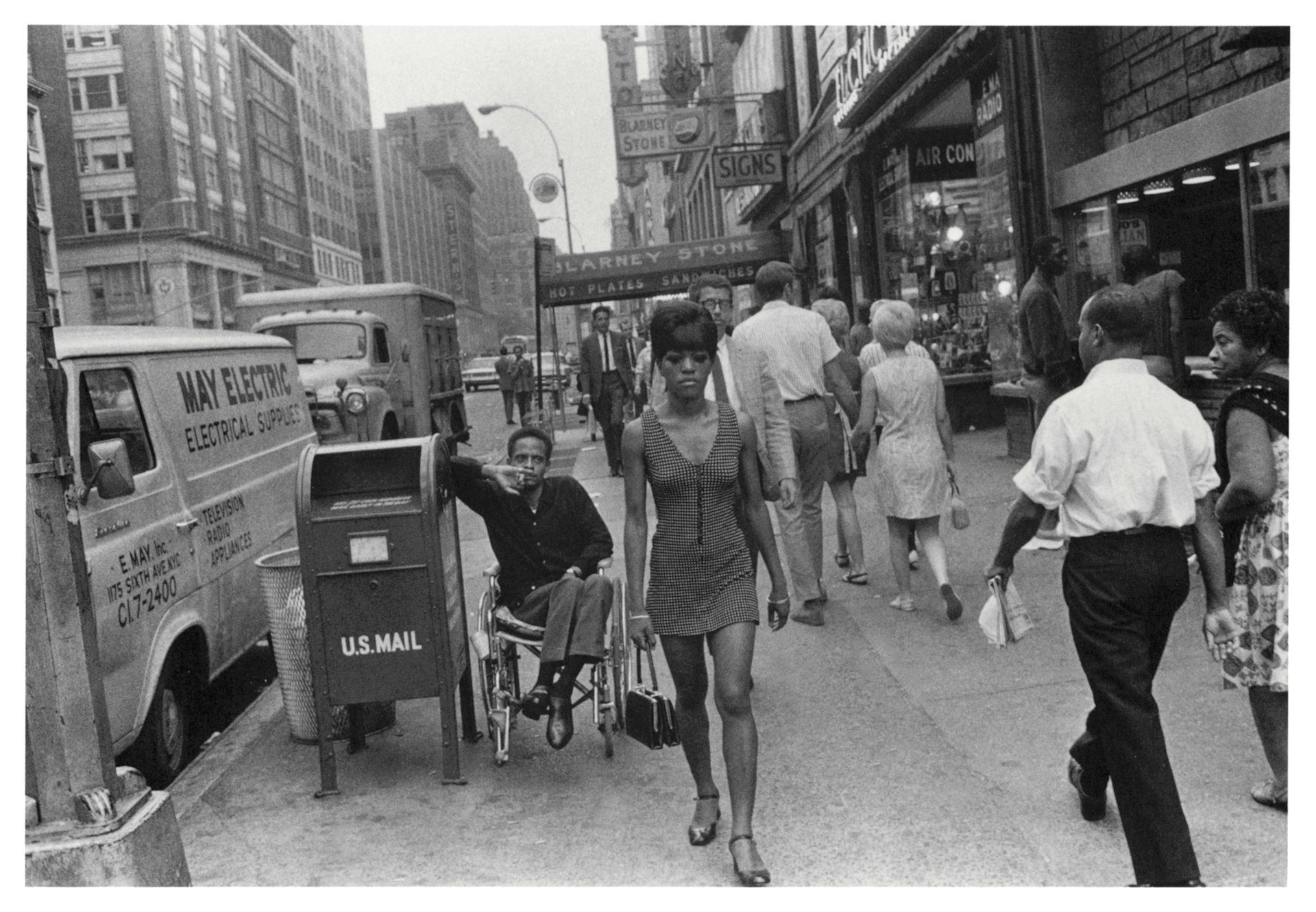 Joel Meyerowitz, New York, 1971. Courtesy of Joel Meyerowitz