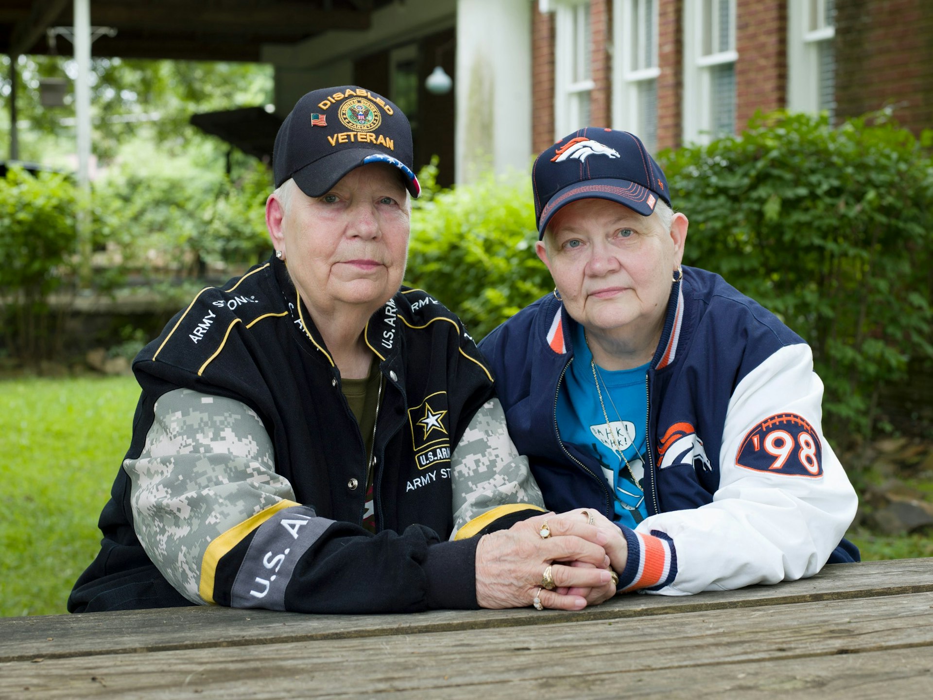 2_Hank, 76, and Samm, 67, North Little Rock, AR, 2015 © Jess T. Dugan