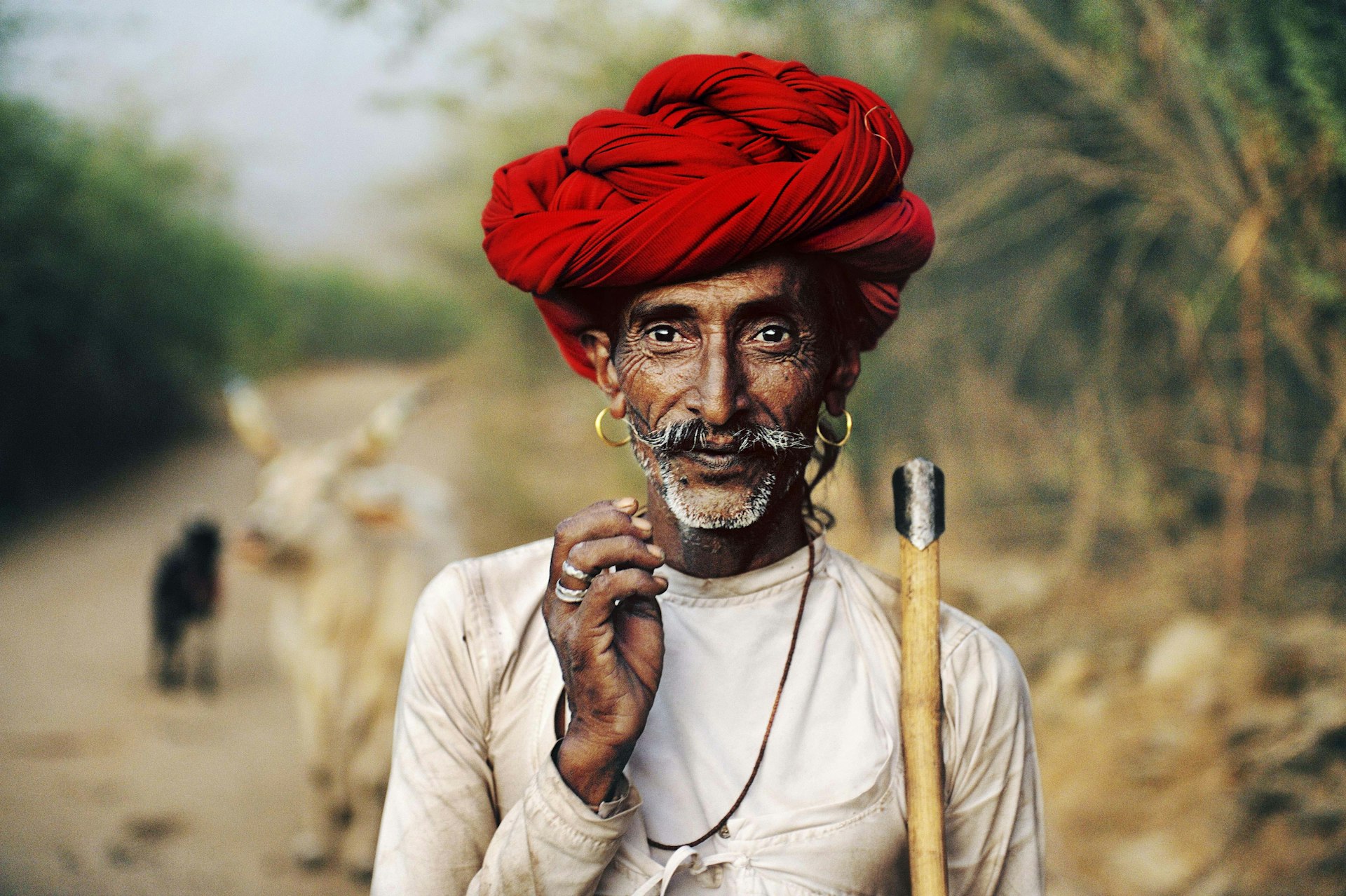 Rabari shepherd. Rajasthan, India. 2009 © Steve McCurry / Magnum Photos